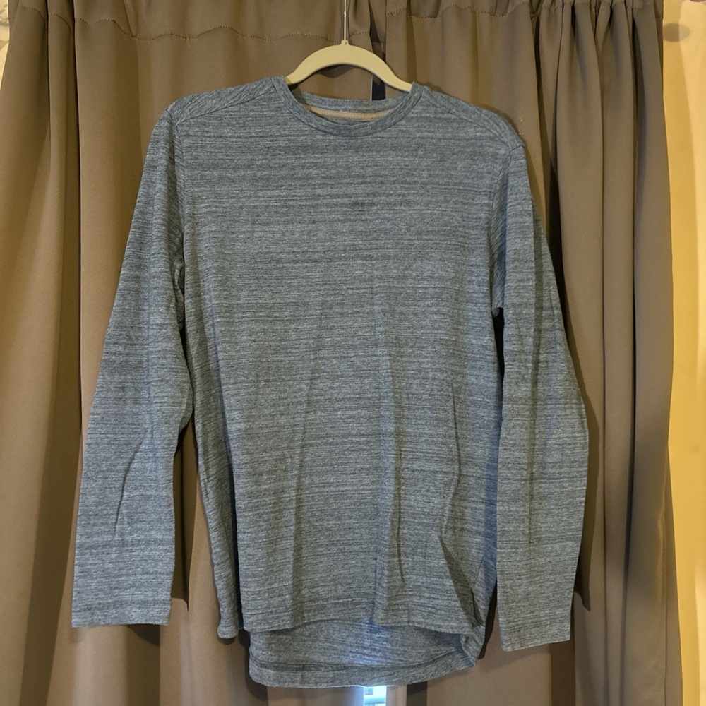 Blue long sleeve tee